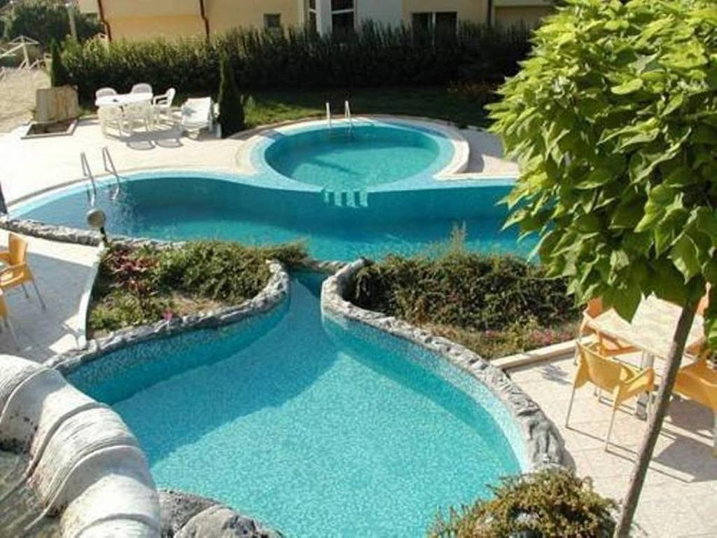 Hotel Brilliance Varna ภายนอก รูปภาพ