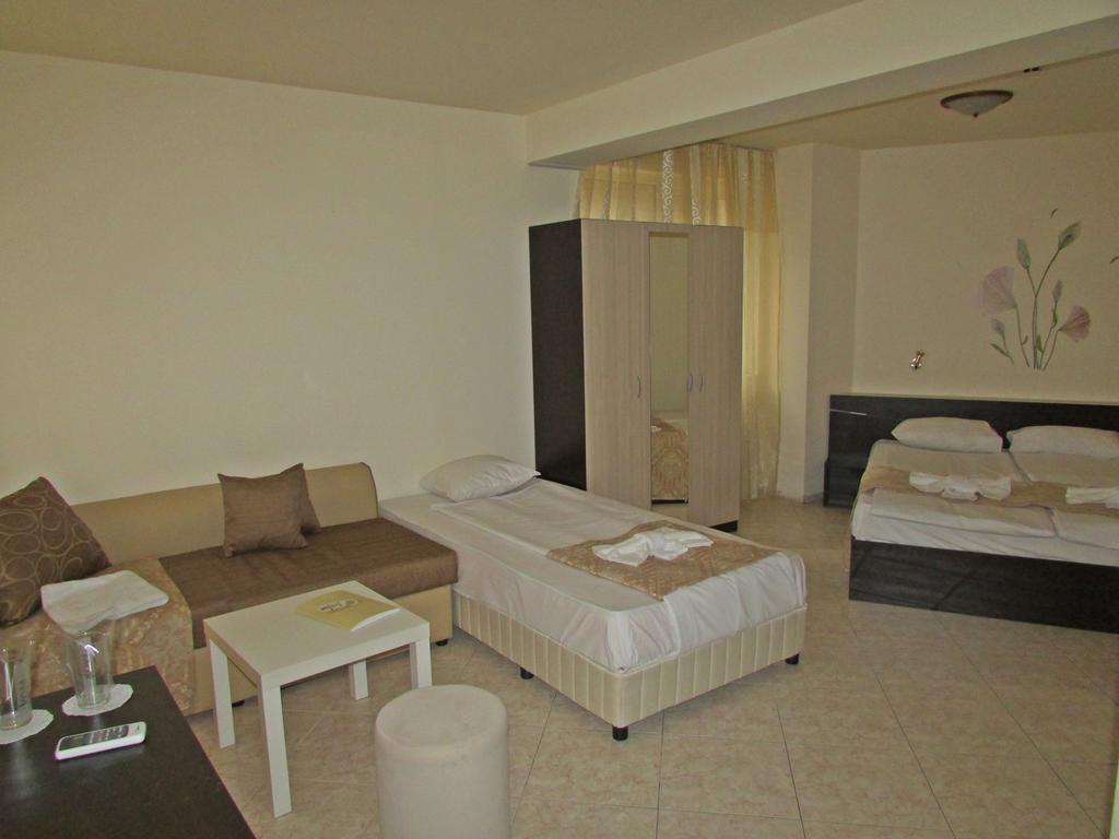 Hotel Brilliance Varna ห้อง รูปภาพ