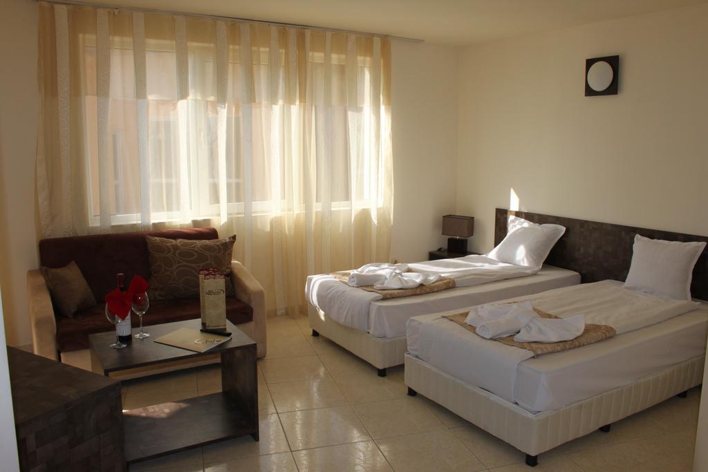 Hotel Brilliance Varna ห้อง รูปภาพ